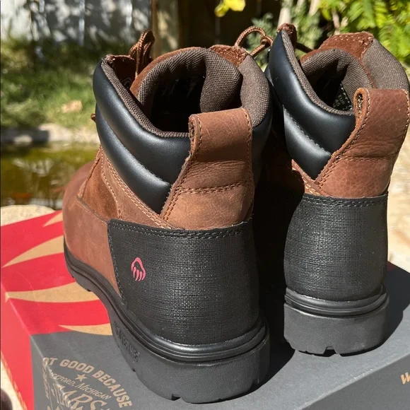 (Reserved!) Wolverine Men's Rugged Brown Leather Boots - Picture 3 of 6